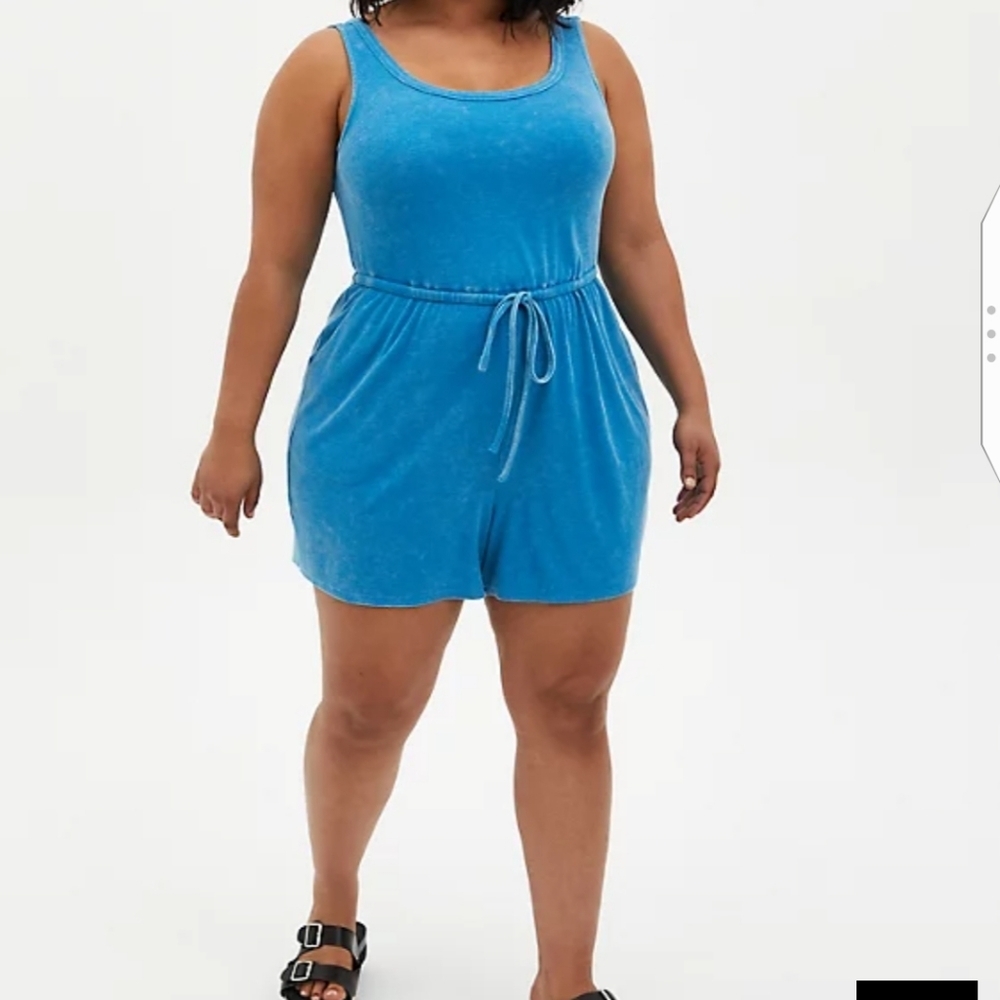 🆕 2X TURQUOISE SCOOP NECK ROMPER